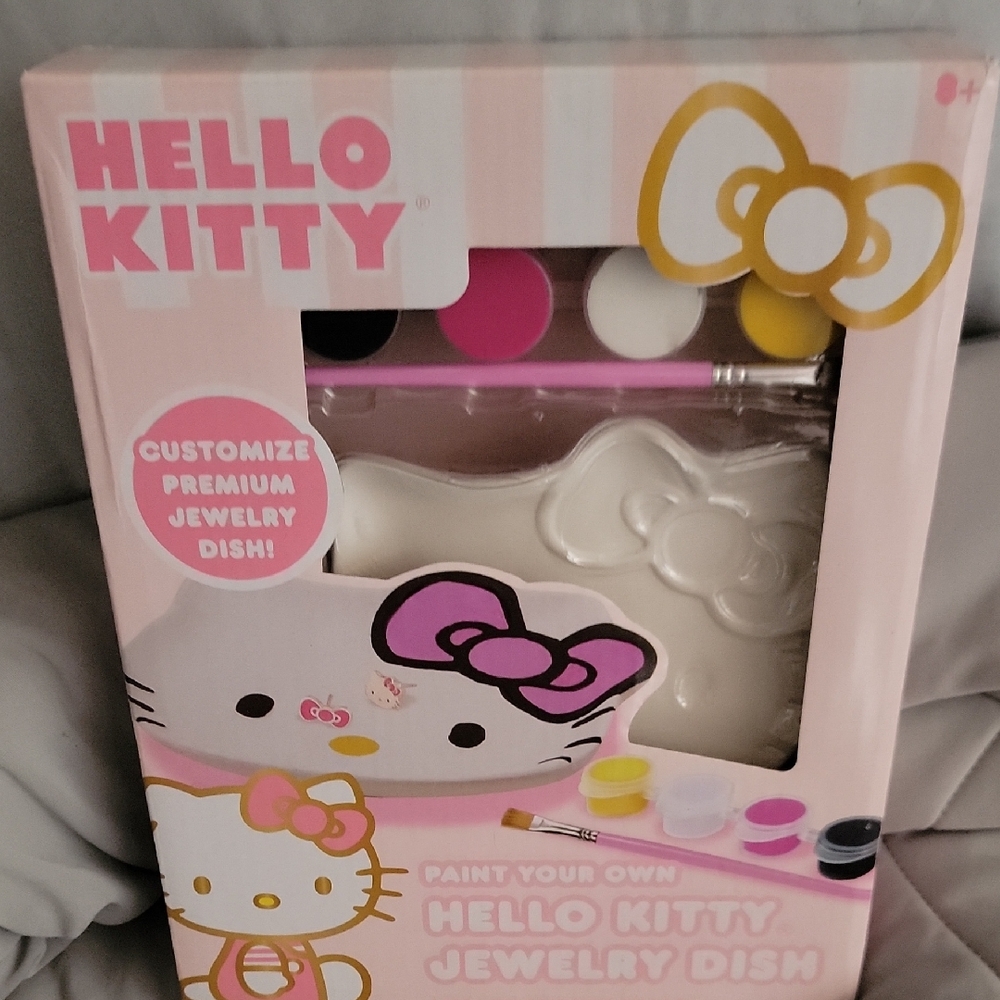 Hello Kitty DIY Jewelry Dish Kit